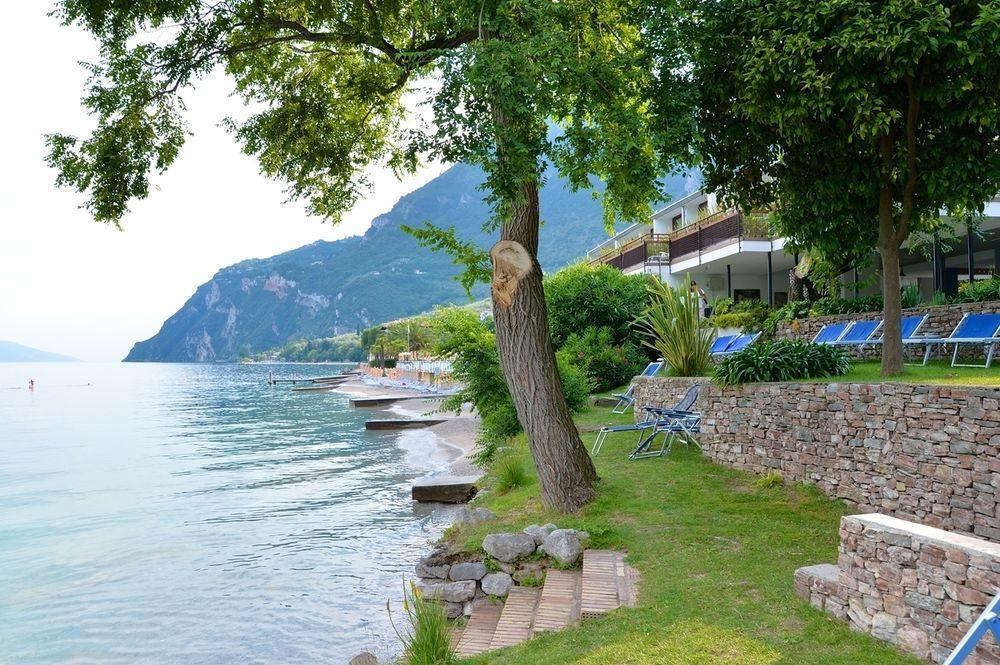 Lido Hotel 3*